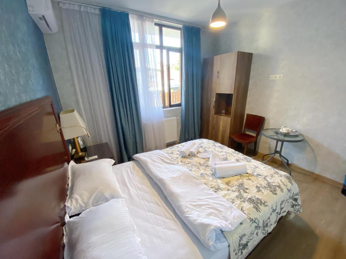 Chonkadzehotel Tbilisi Buitenkant foto